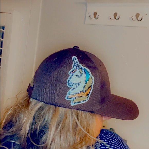 🦄 Brown Unicorn Baseball Cap 🦄 - Picture 11 of 14